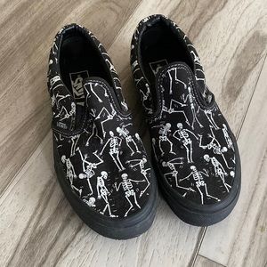 Vans Skeleton Slip on Sneakers